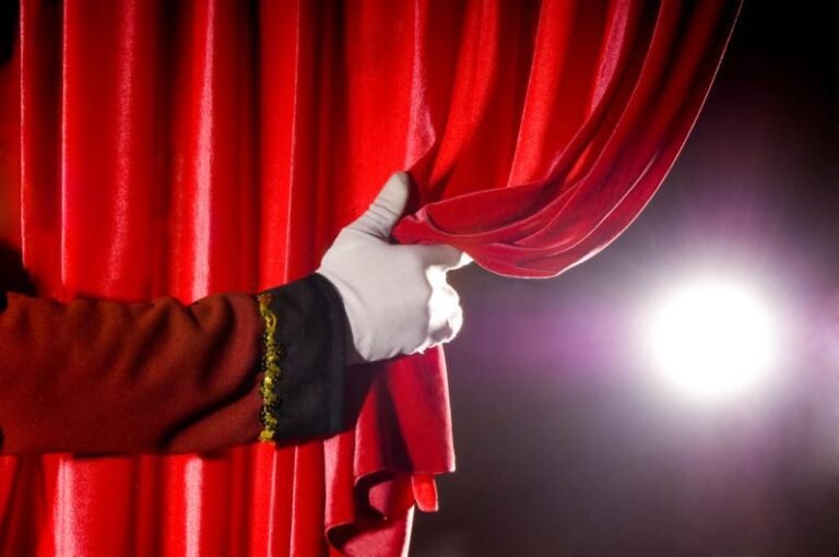 Lire la suite à propos de l’article 9 excellentes raisons de commencer le théâtre